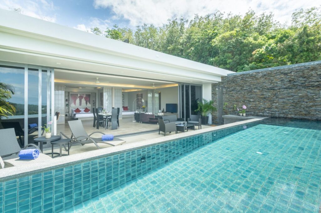 Luxe appartement met volledig zeezicht te koop – Layan